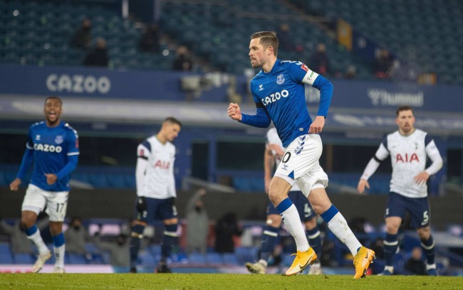 前望而却步 前望而却步